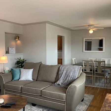 3 King Beds + Bunk Beds On Broadway Vila Littleton Exterior foto