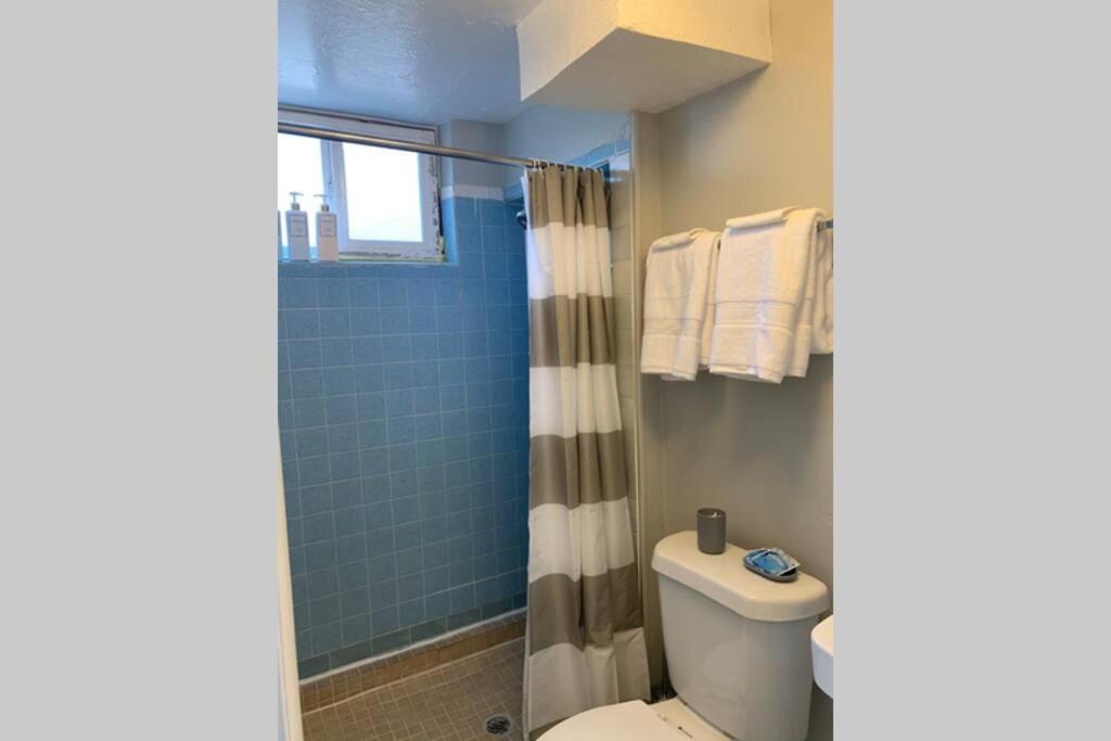 3 King Beds + Bunk Beds On Broadway Vila Littleton Exterior foto